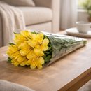 Buquê de Astromélias Amarelas com 10 Unidades