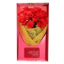 Buquê Fascínio de Rosas Colombianas Vermelhas no Box Namorados