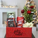 Cesta Feliz Natal com Buquê de Flor Seca e Guloseimas