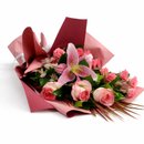 Buquê de Flores Cor de Rosa Majestade