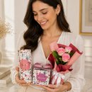 Buquê Trio de Rosas Cor de Rosa e Biscoitos Biscoitê
