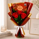 Buquê Trio de Rosas Vermelho e Chocolate Giuliana Flores