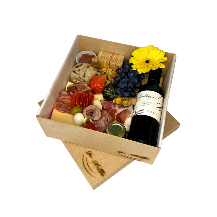 CAIXA DE FRIOS PARA 1 PESSOA - GIFT BOX PREMIUM | Cestas Michelli CAIXA DE FRIOS PARA 1 PESSOA - GIFT BOX PREMIUM | Cestas Michelli