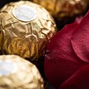 Caixa Rosa Ferrero