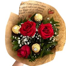 Mini Buquê Com Rosas e Ferrero Rocher