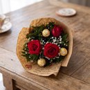 Mini Buquê Com Rosas e Ferrero Rocher