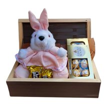 Cesta de Páscoa com Pelúcia e Ferrero Rocher