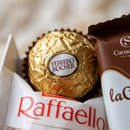 Cesta Pequena para Presentear Lindt, Ferrero Rocher