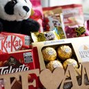 Cesta Presente Urso Panda Pelúcia Doces e Chocolates