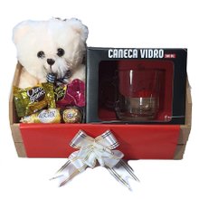 Cesta Namorada Com Urso, Caneca Te Amo, Bombons