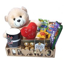 Cesta Ursinho com Chocolate e Caneca 