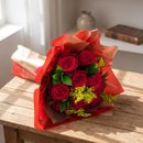 Buquê Médio com 12 rosas Vermelhas