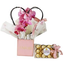 Box AMOR com Orquidea coraçao c/ ferrero