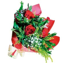 Ramalhete com 3 Botões Vermelhos