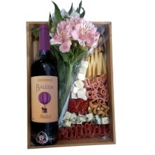 Box de frios e vinho ballon