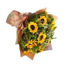 Buquê com 12 Girassóis