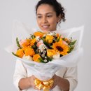 Buquê de Mix de Flores Amarelas 