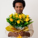 Buquê de 12 Rosas Amarelas 