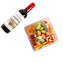 Box Premium de Frios e Mini Vinho