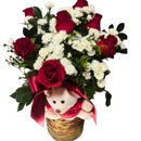 Arranjo 7 Rosas Com Pelúcia 