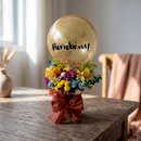 Caixa Mix de Flores com Bombons e Balão