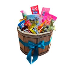 Cesta de Chocolates Com Caneca Pequena