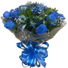 Surpreenda com Buquê de 08 Rosas Azul