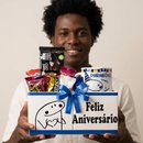 Box de Aniversário com Chocolates e Caneca Azul