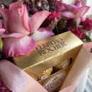 Buquê 4 Rosas 'Pink' & Ferrero Rocher 8un