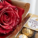 Rosa Vermelha Brilhante & Ferrero Rocher 4un