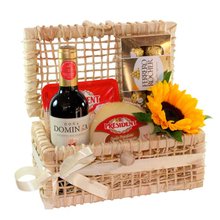 Cesta De Vinho, Queijo e Chocolate