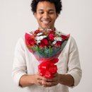 Buquê de Rosas Premium com Flores do Campo