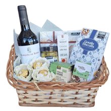 Cesta Vinho Reserva, Azeitonas, Biscoitos e Chocolate