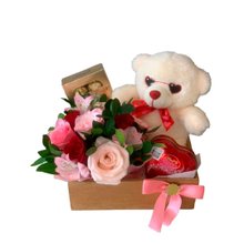 Cesta Urso, Flores e Chocolates