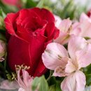 Buque Encanto Natural 03 rosas 
