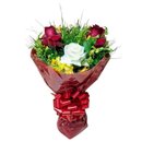 Buquê 03 rosas vermelhas com branca 