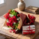 Buquê Amor Clássico com Rosas e Raffaello