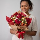 Buquê Luxo 6 Rosas com Ferrero Rocher