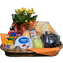 Cesta de Café da Manhã em Bandeja