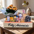 Cesta de Aniversário com Frase de Feliz Aniversário