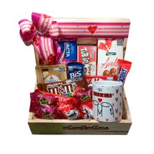 Baú de Chocolates e caneca