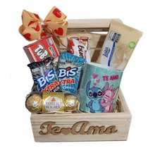 Baú de Chocolate e Caneca 