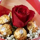 Mini Buquê de Ferrero com 1 Rosa