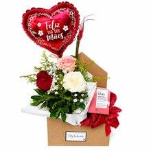 Box Elegância Dia das Mães com Rosas, Balão e Presente