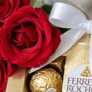 Buque 6 Rosas Vermelhas com Ferrero Rocher 
