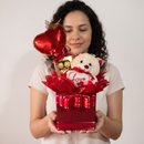 Lindo Box Vermelho com Pelúcia Ferrero Rocher e Balão