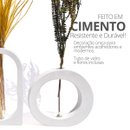 Par Vasos Janela e Redondo de Cimento com Flores Secas
