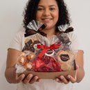 Cesta Doces Corações de Biscoito