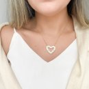 Colar  Coração Vazado com Zircônias Baguete