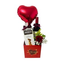 Box de Rosas, Vinho e Amandita